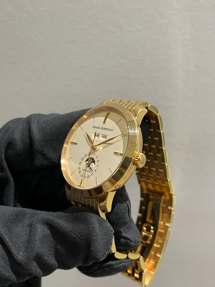 Girard Perregaux 1966 Full Calendar